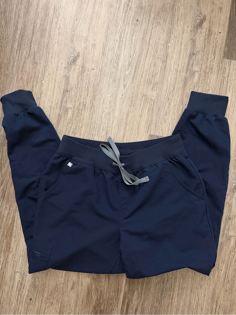 Figs Navy Zamora scrub pants